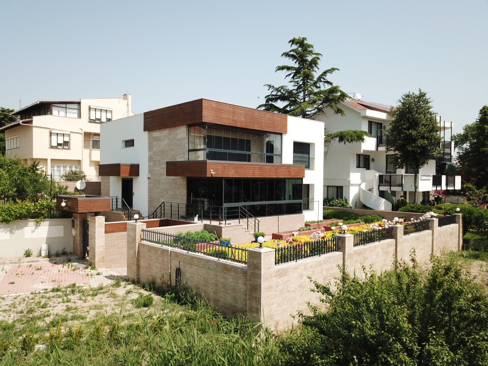 Kabil Ailesi Villası